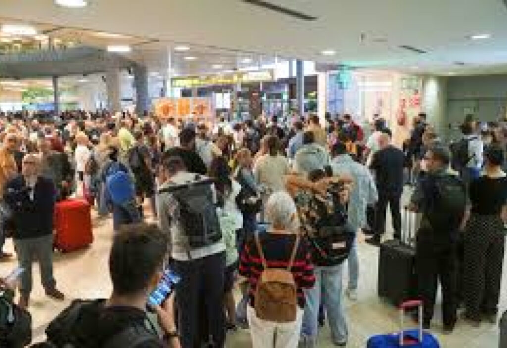 tenerife airport news